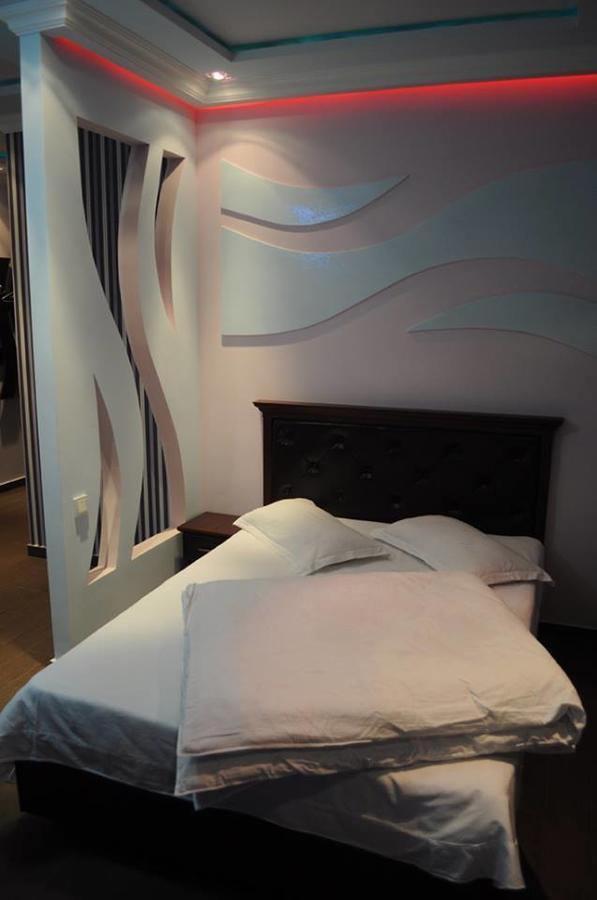 Hotel Apollon 예레반 외부 사진