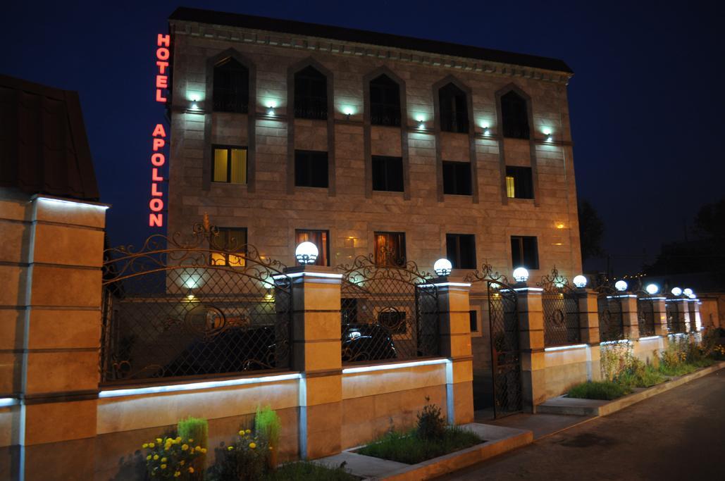 Hotel Apollon 예레반 외부 사진